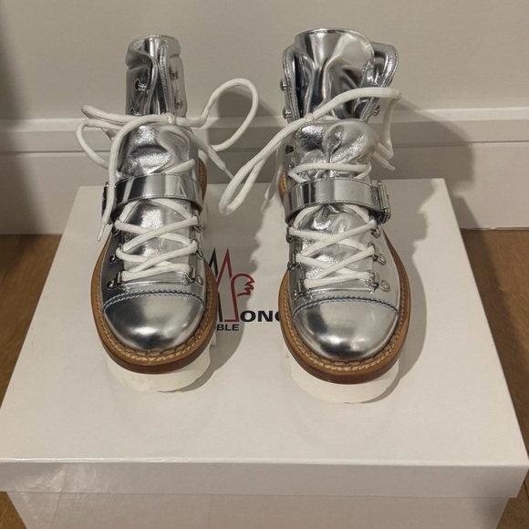 Moncler Grenoble Silver Chunky Boots - Picture 4 of 4